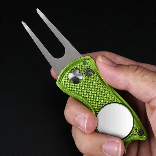 Skai Foldable Divot Repair Tool
